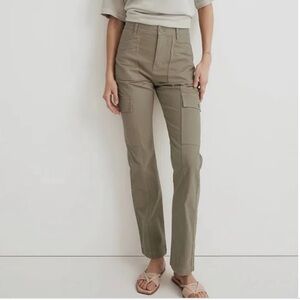 Madewell 90s straight cargo utility pants in khaki green
